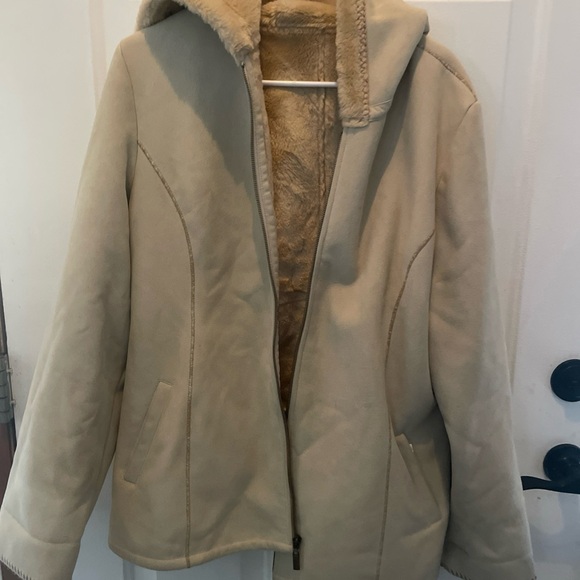 Marvin Richards Jackets & Blazers - Marvin Richards Cream Teddy Jacket with Hood Size LG